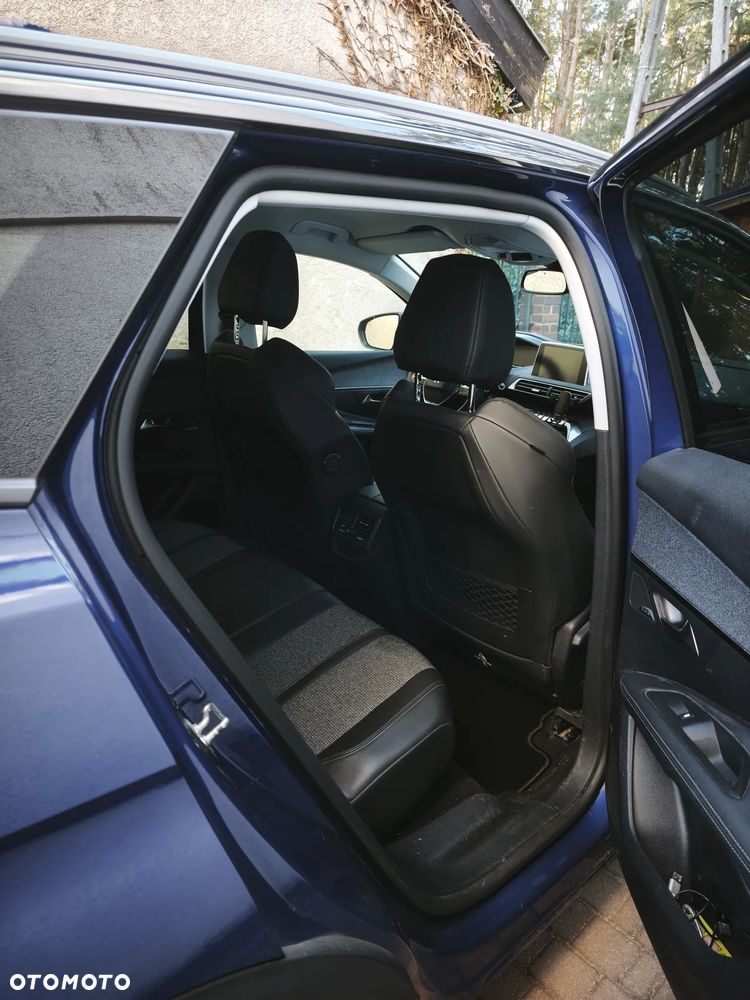 Peugeot 3008 1.6 PureTech GPF Allure S&S EAT8 - 13