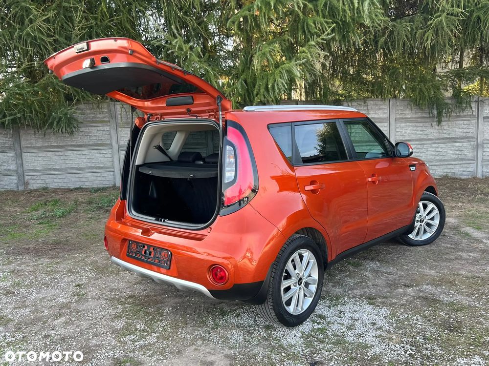 Kia Soul 1.6 GDI L Business Line EU6 - 12