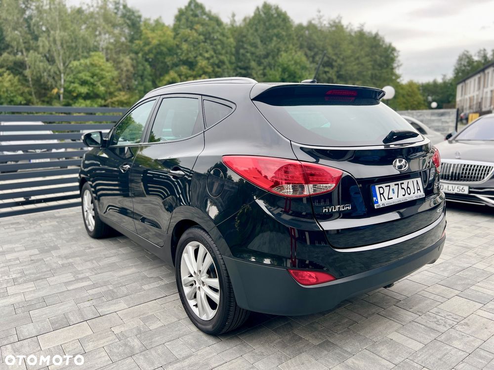 Hyundai ix35 2.0 4WD Automatik Premium - 4