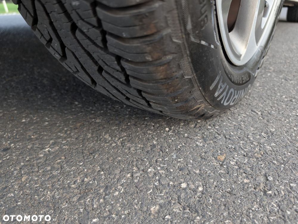 Hyundai i30 blue Kombi 1.4 YES Gold - 21