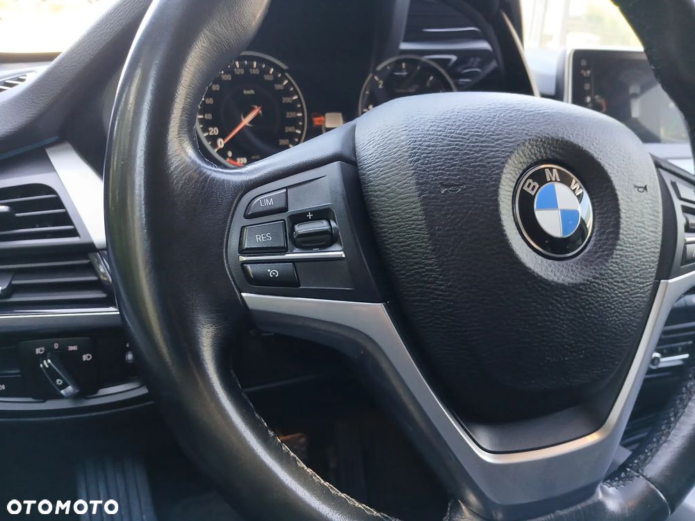 BMW X5 - 25