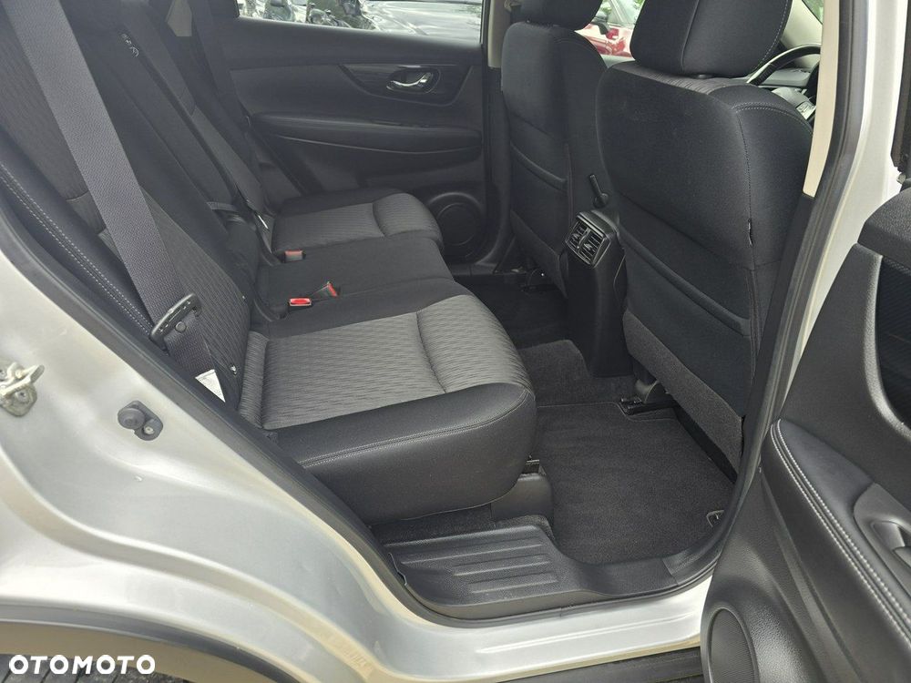 Nissan X-Trail 1.7 dCi Acenta 2WD Xtronic - 11