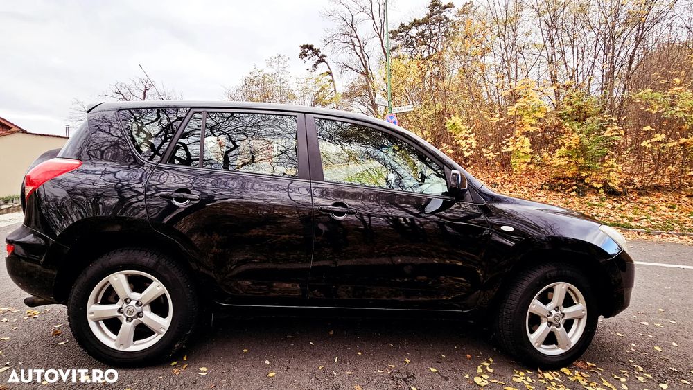 Toyota RAV4 2.2 D-4D 4x4 - 6