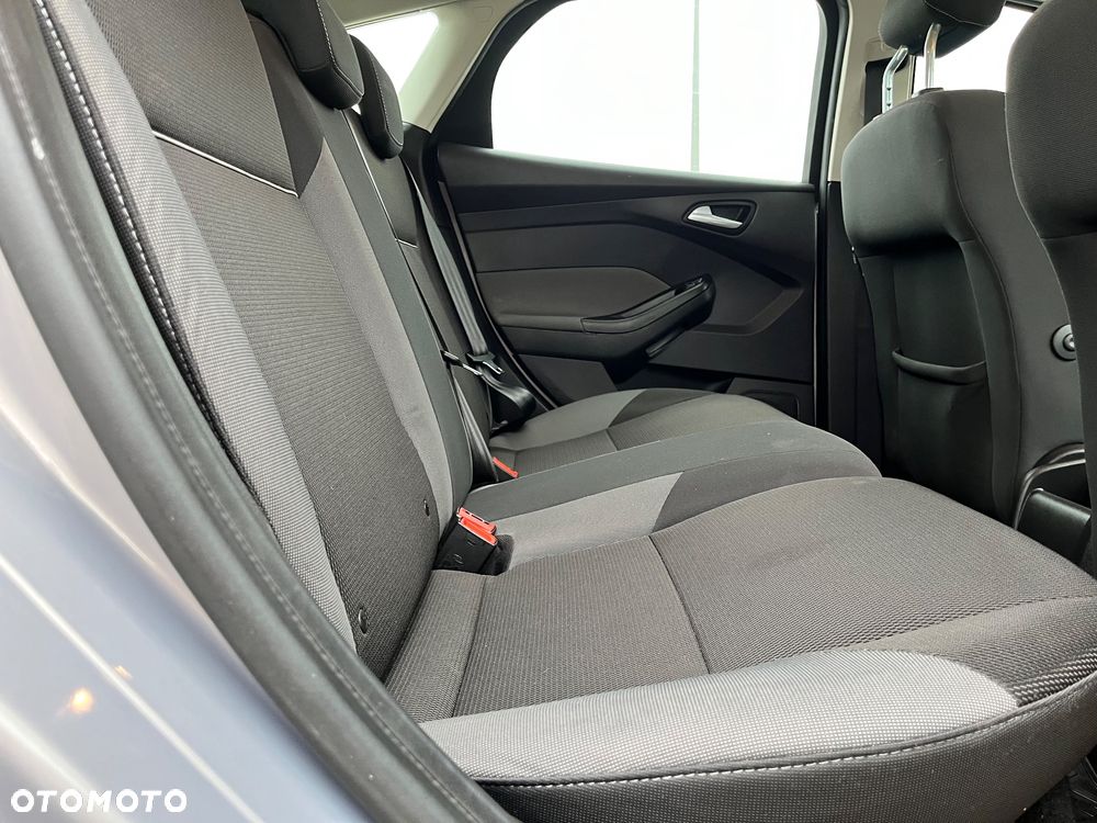 Ford Focus 1.0 EcoBoost STart-Stopp-System TITANIUM - 28