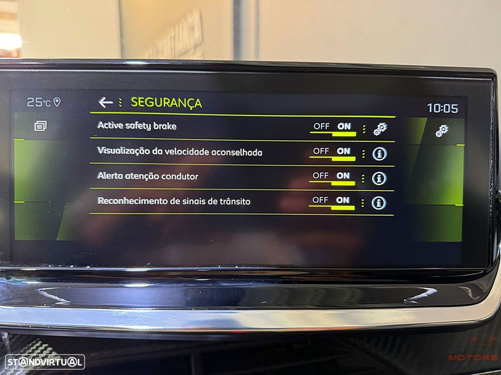 Peugeot 208 1.2 PureTech GT Line EAT8 - 33