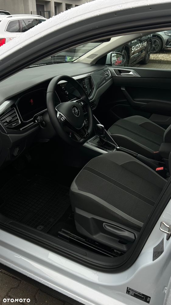 Volkswagen Polo - 23