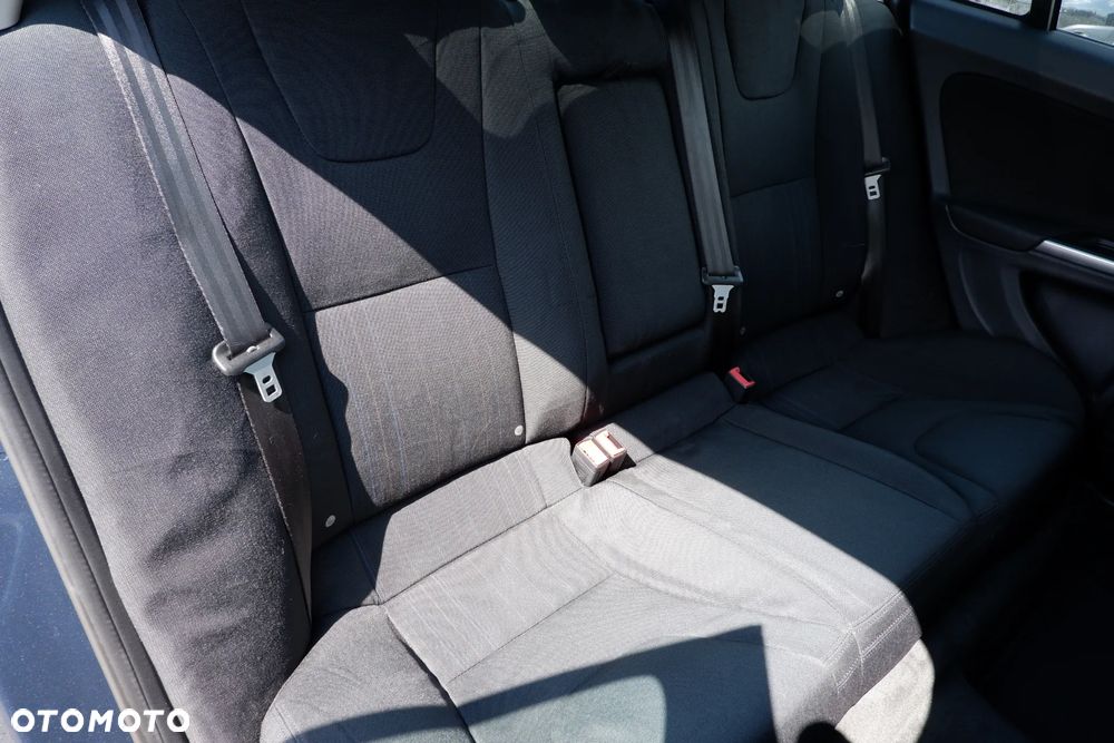 Volvo S60 2.0T Kinetic - 12