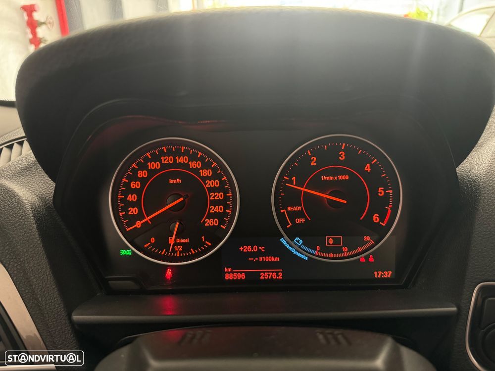 BMW 218 d Cabrio Line Sport - 24