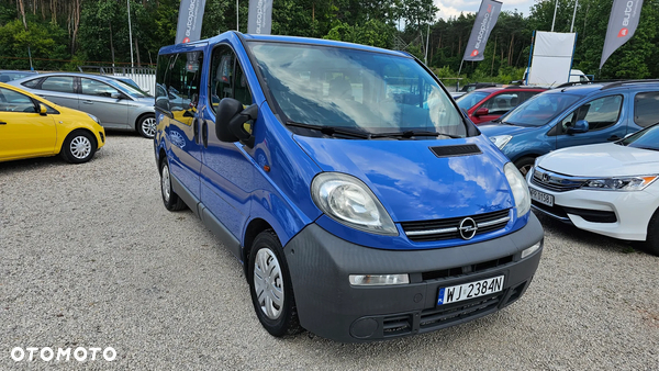 Opel Vivaro DTI Tour