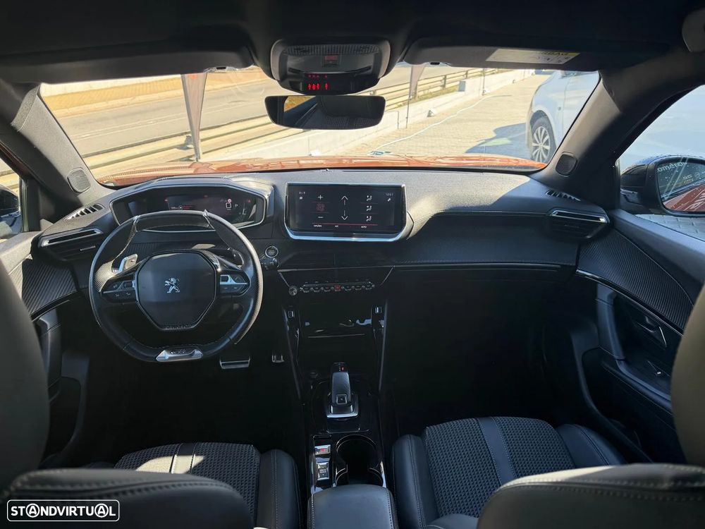 Peugeot 2008 1.5 BlueHDi GT EAT8 - 8