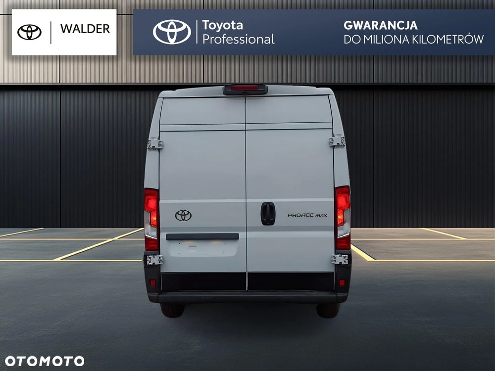 Toyota Proace Max - 8