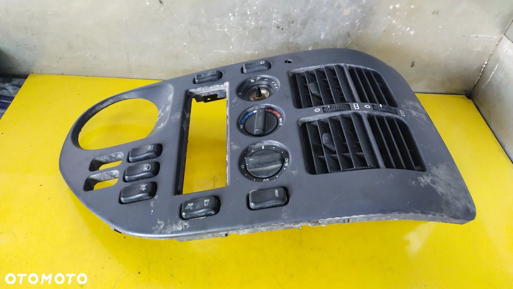 PANEL STEROWANIA MERCEDES W168 - 6