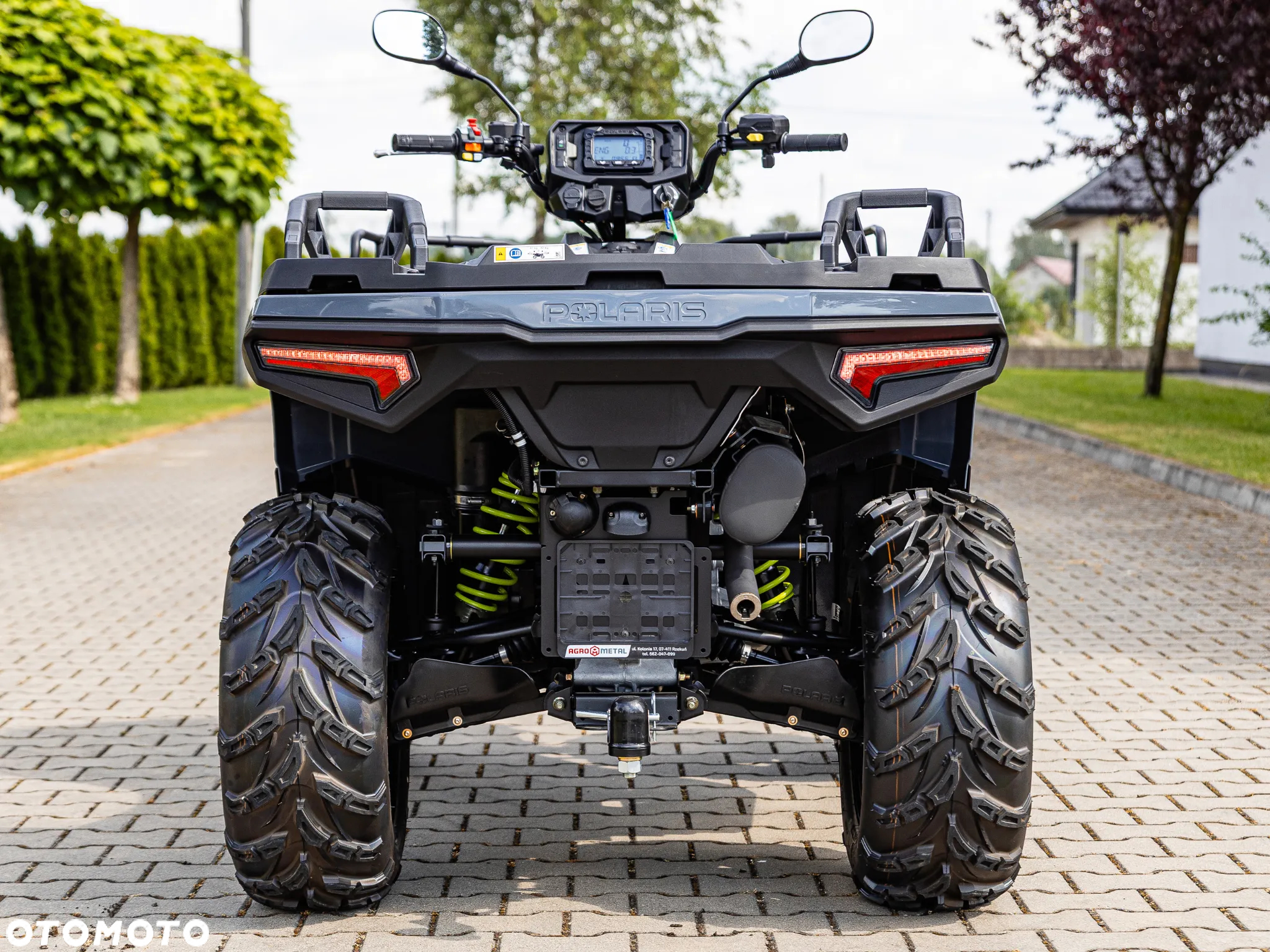 Polaris Sportsman - 8