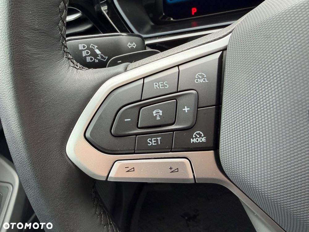 Volkswagen Caddy - 10