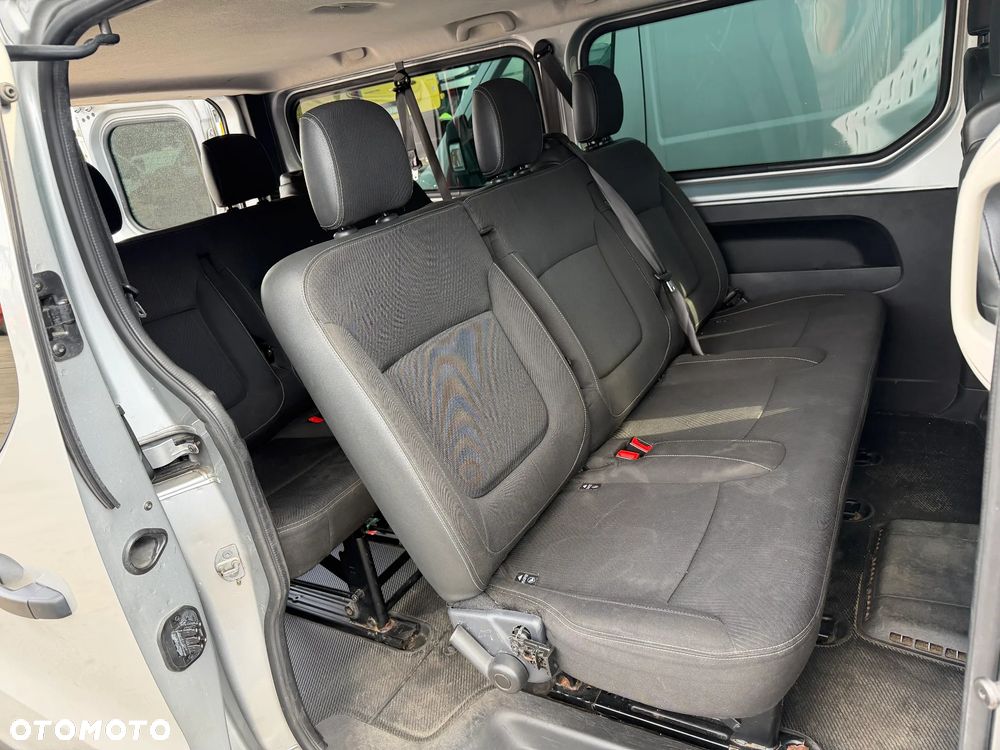 Trafic III Vivaro B 2,0 DCI 14-24r  fotele kanapy komplet 9 osobowy - 6