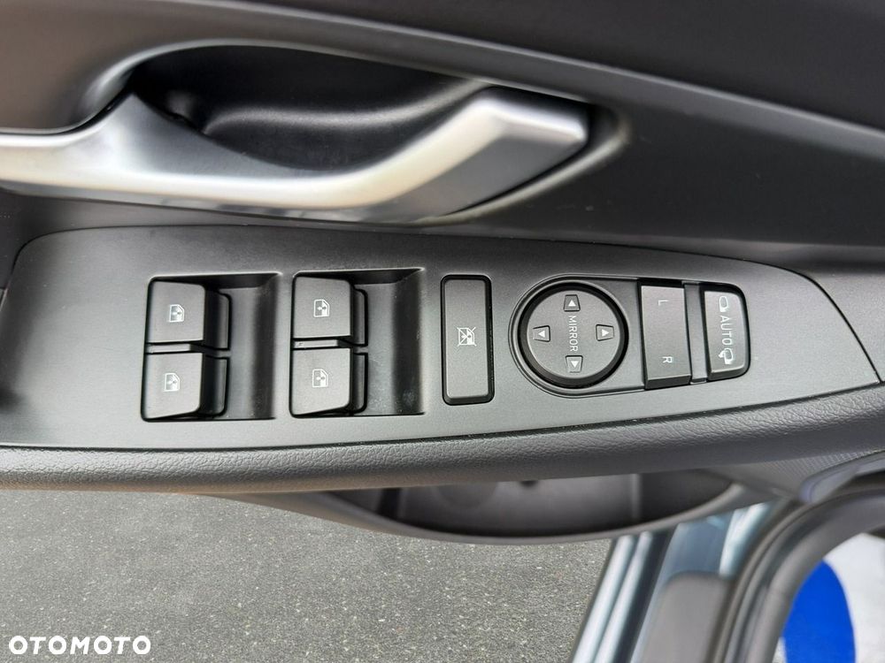Hyundai i30 - 11