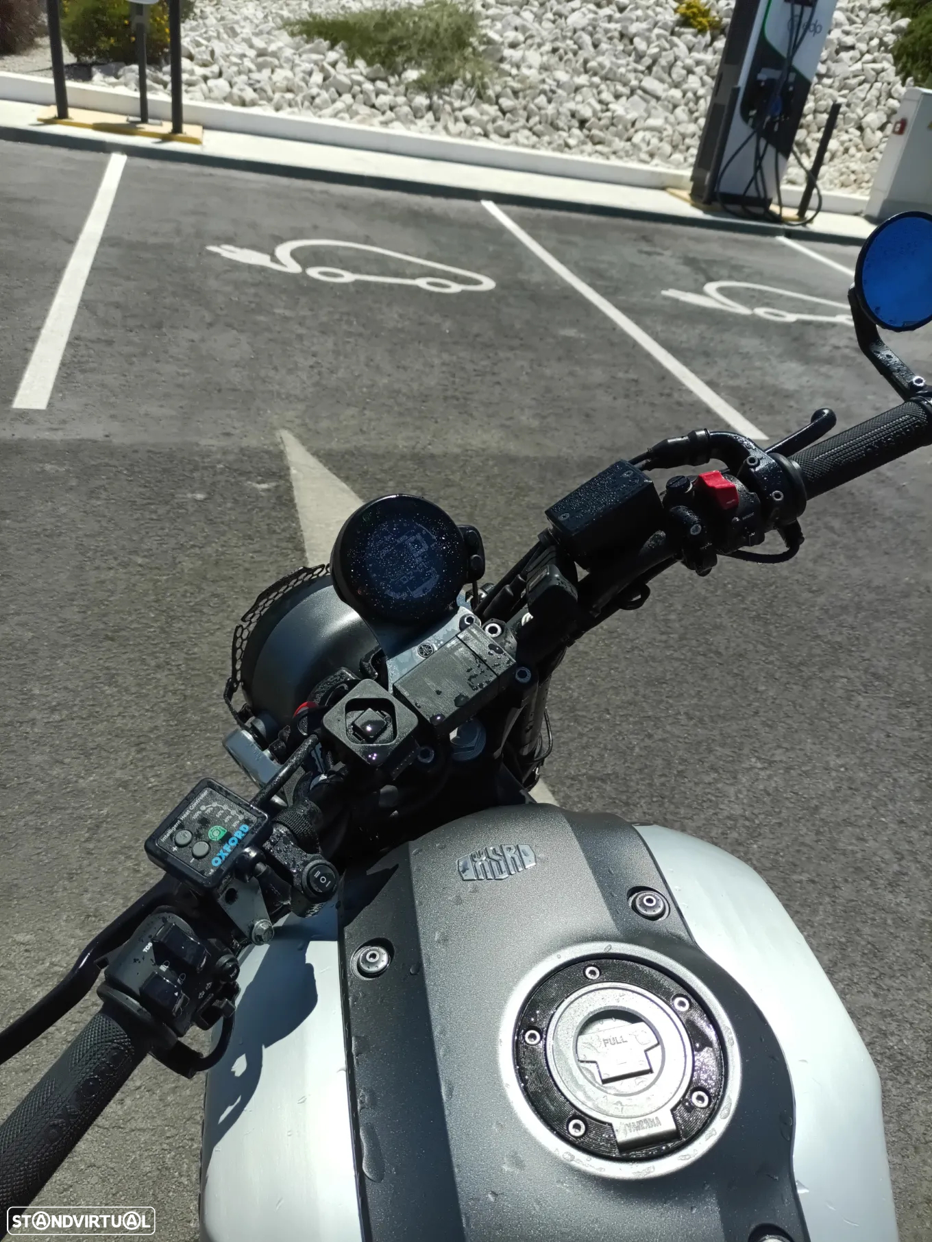 Yamaha XSR - 2