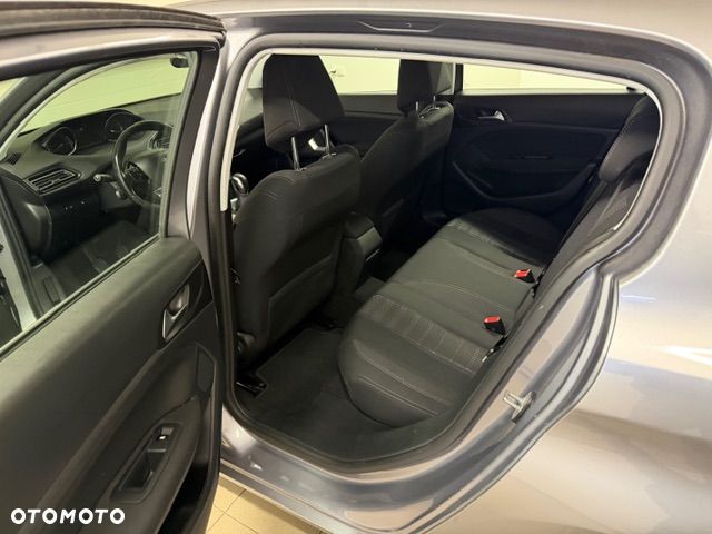 Peugeot 308 PureTech 110 Stop & Start Style - 15