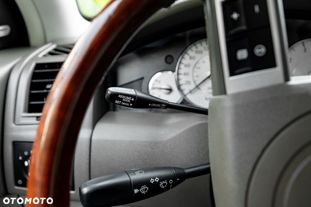 Chrysler 300C 2.7 Automatik - 36