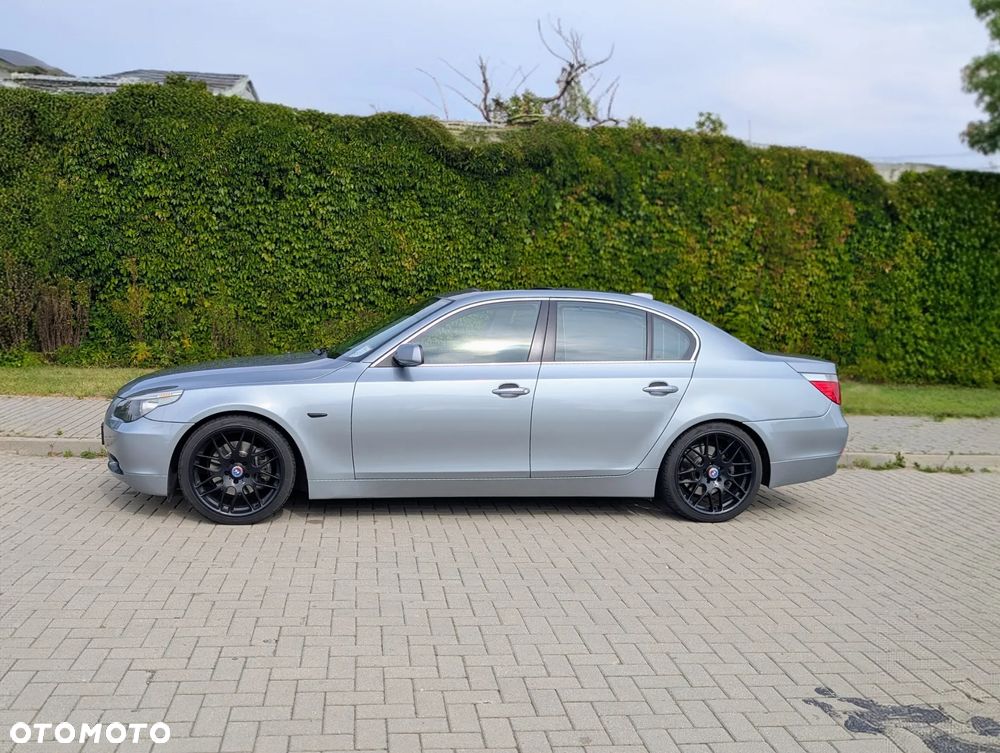 BMW Seria 5 530i - 7