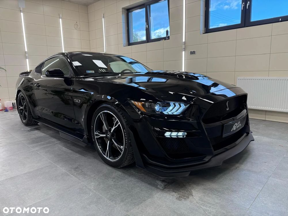 Ford Mustang 5.0 V8 GT - 1