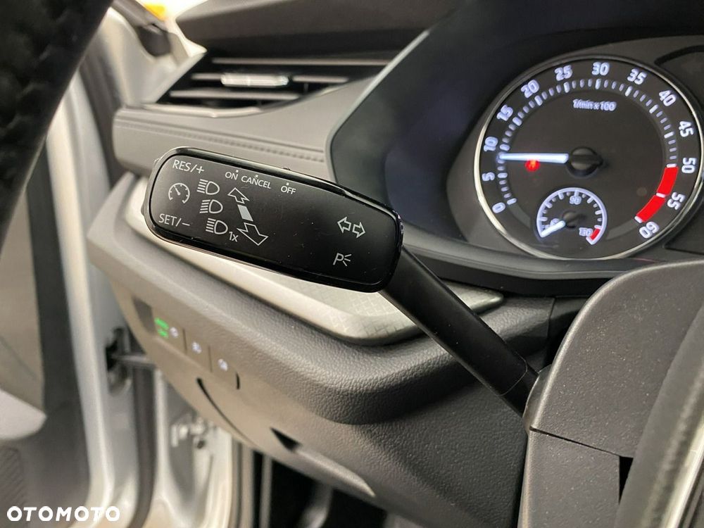 Skoda Octavia 2.0 TDI DSG Ambition - 26