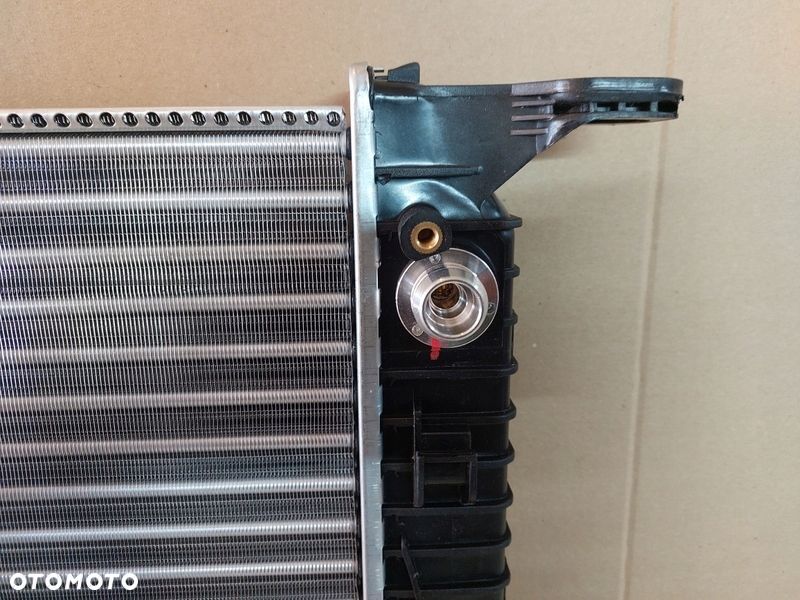 CHŁODNICA WODY AUDI A5 A4 B8 Q5 1.8 2.0 TFSi AUTOM - 3
