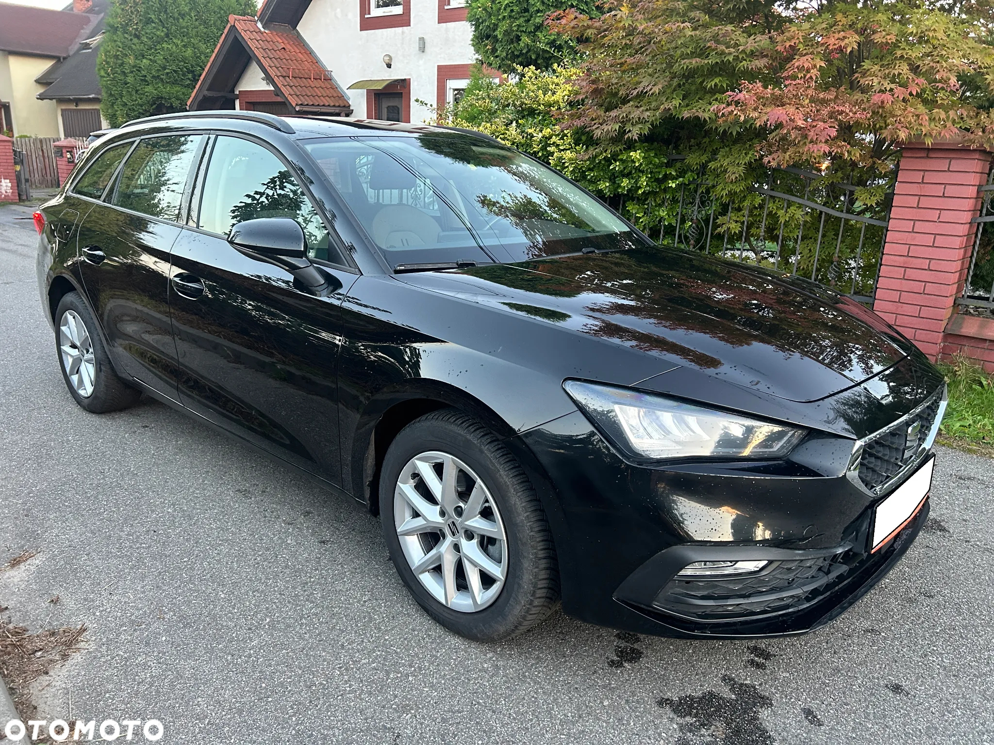 Seat Leon Sportstourer 1.0 eTSI OPF DSG Style - 4