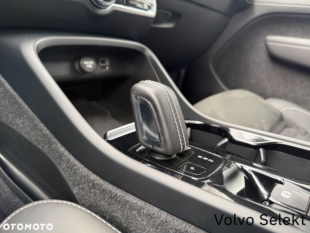 Volvo XC 40 - 19