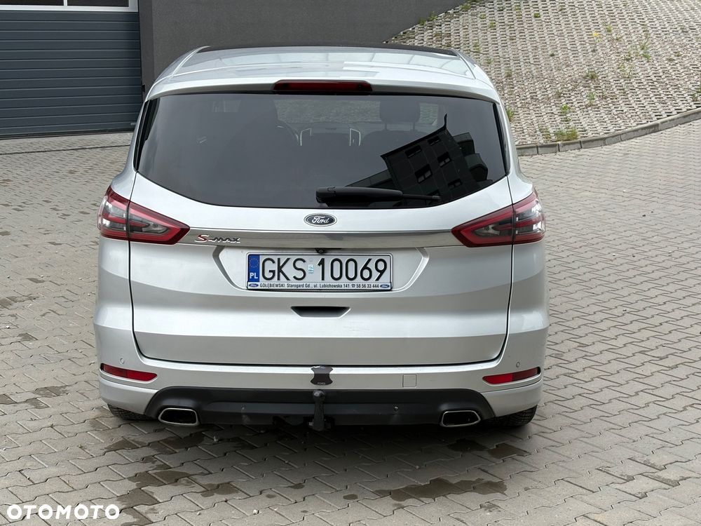 Ford S-Max 2.0 TDCi Titanium PowerShift - 6