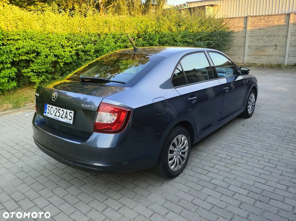 Skoda RAPID 1.6 TDI DPF Ambition - 5