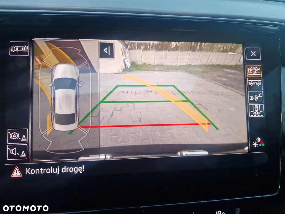 Volkswagen Passat 2.0 TDI (BlueMotion Technology) DSG Comfortline - 26