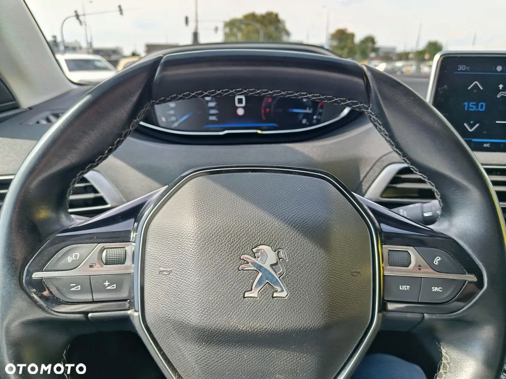 Peugeot 3008 1.2 PureTech Allure Pack S&S - 8