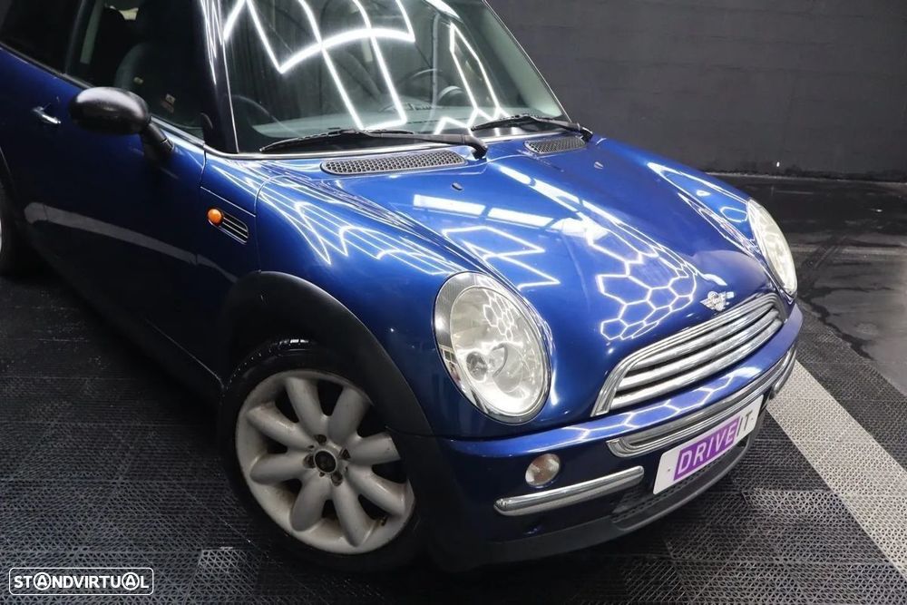 MINI 3 Portas - 3