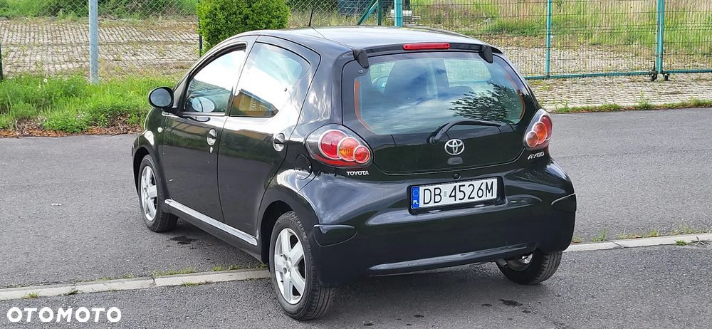 Toyota Aygo City - 11