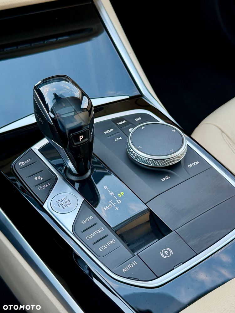 BMW Seria 3 320d Advantage sport - 19