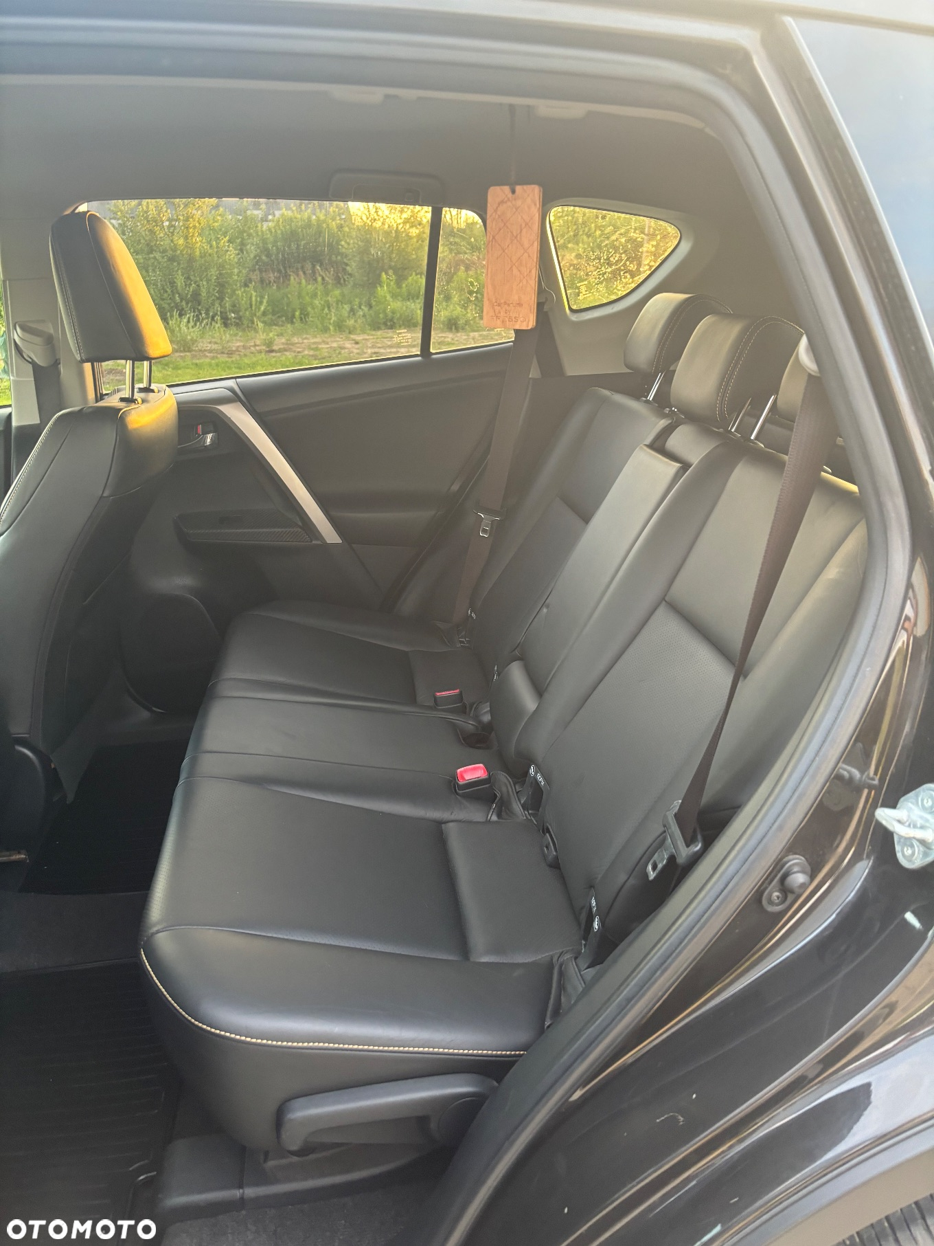 Toyota RAV4 2.0 D-4D Premium 4x2 - 13