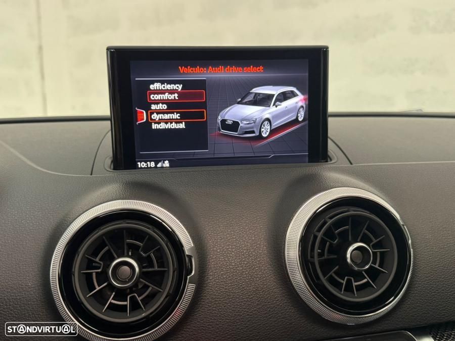 Audi S3 Sportback 2.0 TFSi quattro S tronic - 43