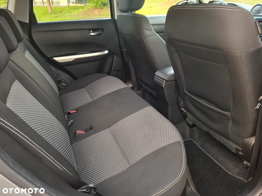 Suzuki Vitara 1.6 (4x2) Comfort+ - 18