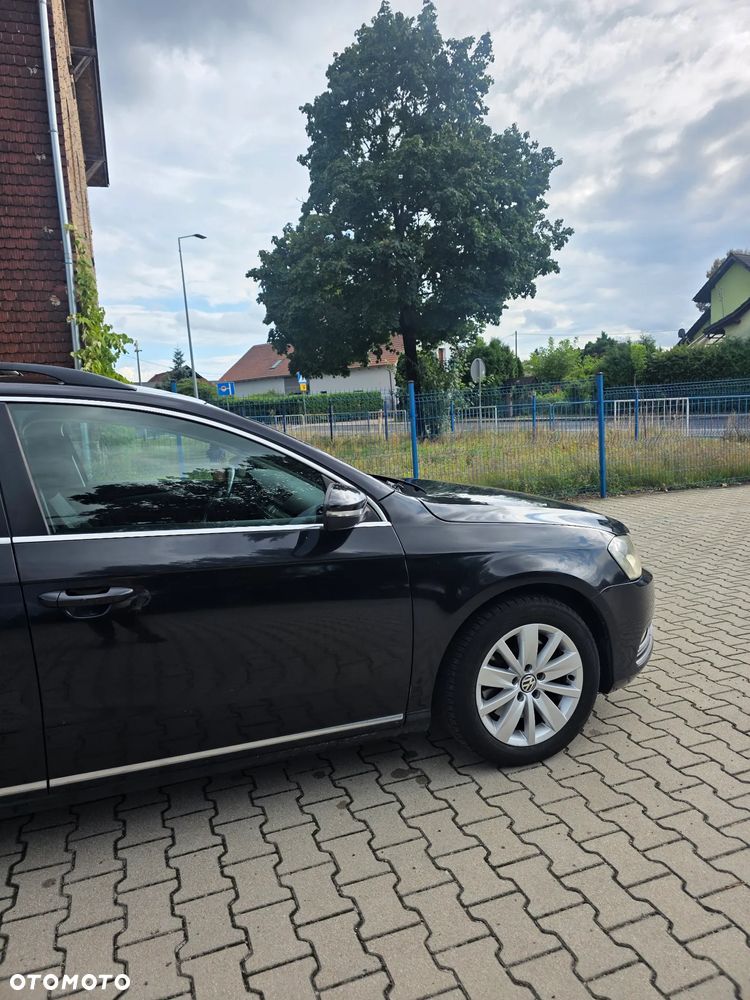 Volkswagen Passat 1.6 TDI Comfortline - 5