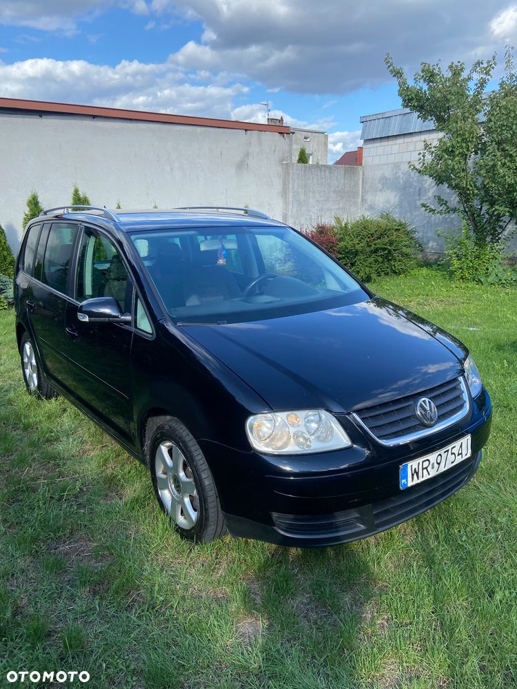 Volkswagen Touran 1.9 TDI Highline - 4
