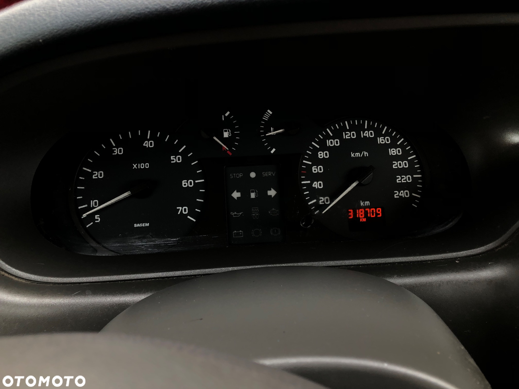 Renault Scenic - 17