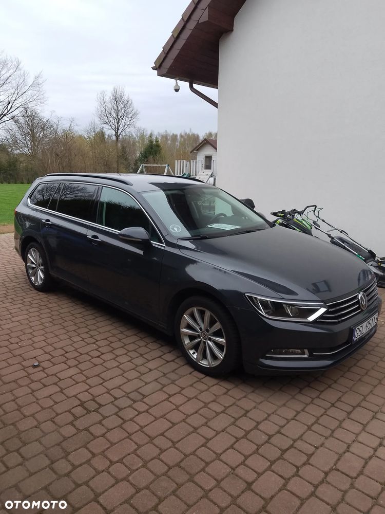 Volkswagen Passat 2.0 TDI SCR DSG Comfortline - 1