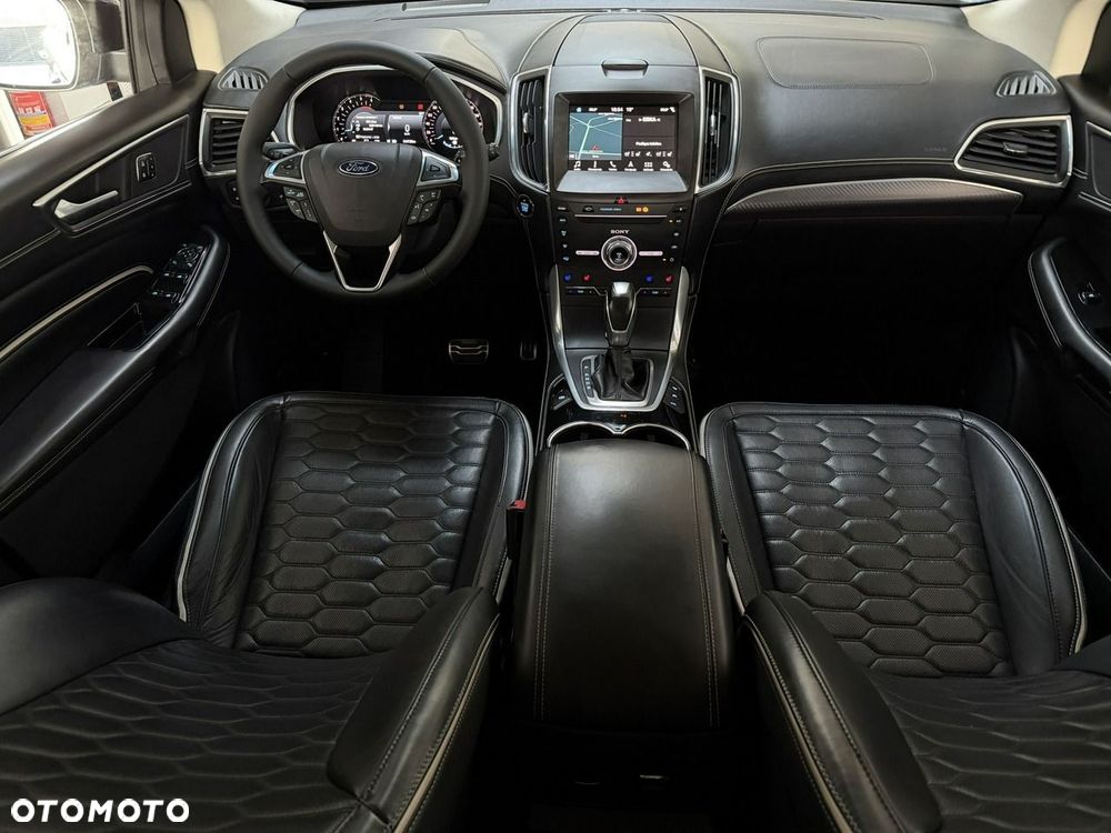 Ford Edge 2.0 TDCi Bi-Turbo 4x4 Vignale - 23