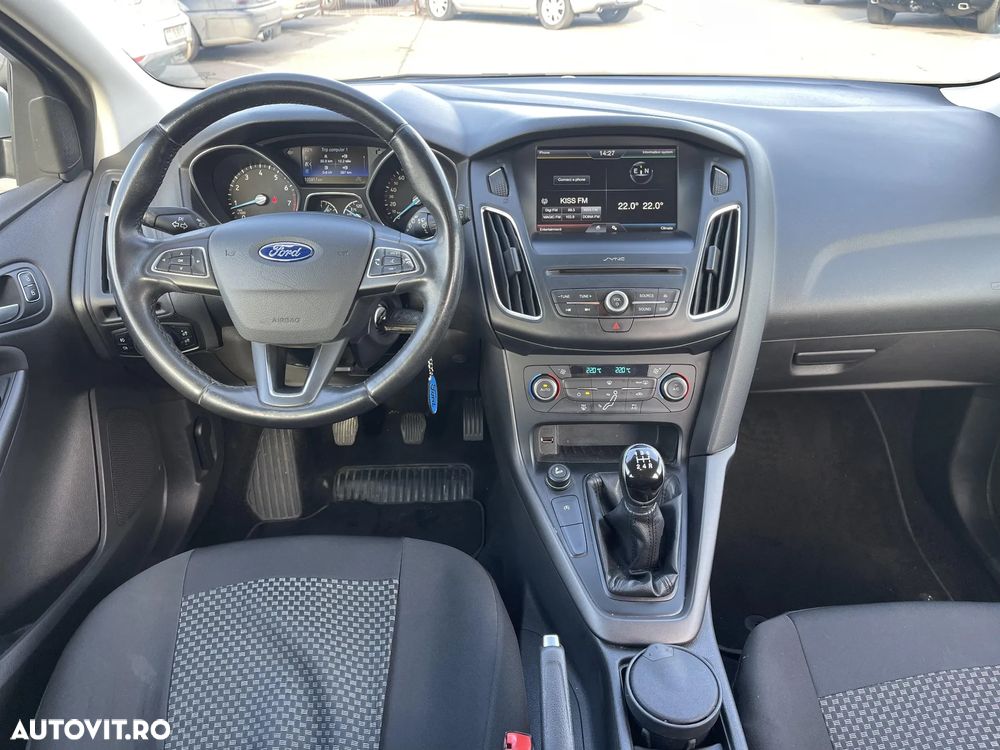 Ford Focus 1.0 EcoBoost Trend - 19