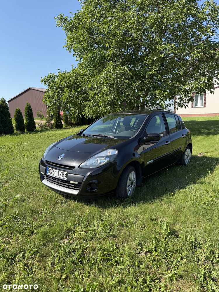 Renault Clio - 1