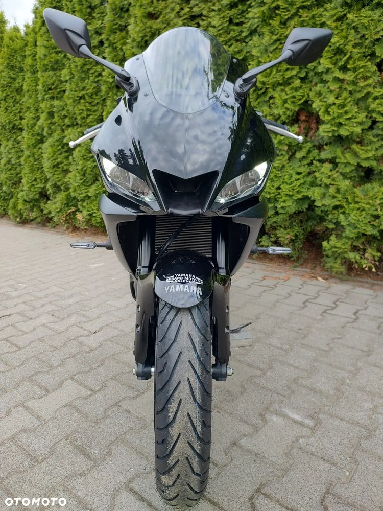 Yamaha R3 - 18