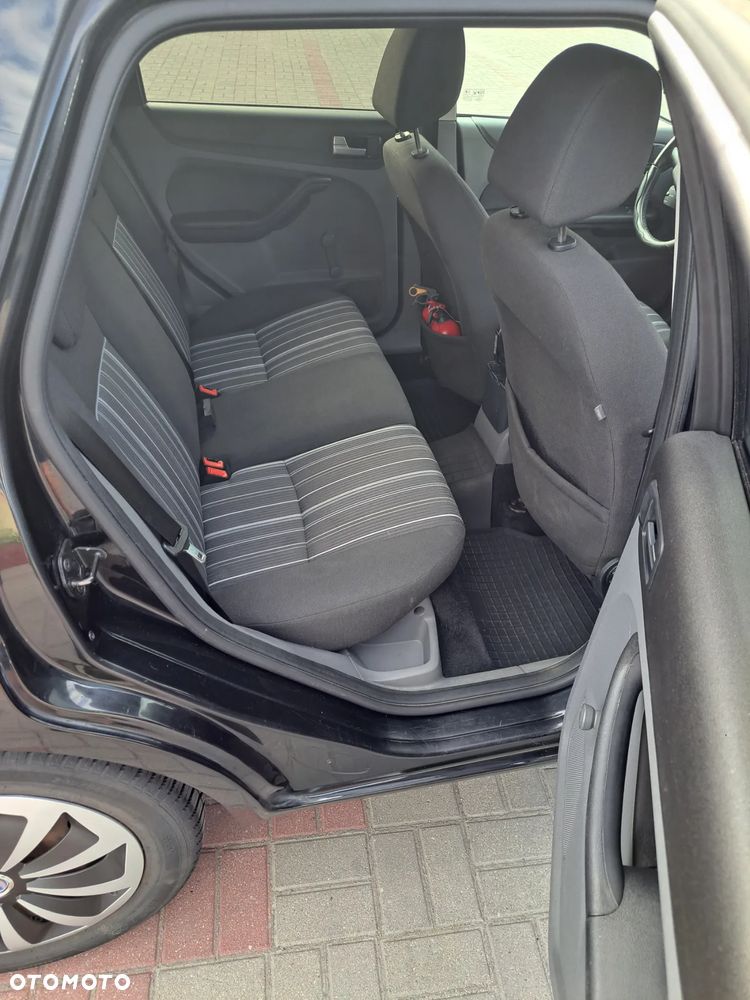 Ford Focus 1.6 Amber X - 9