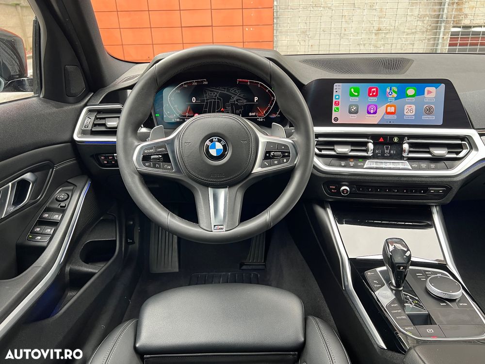 BMW Seria 3 320i Aut. Sport Line - 23