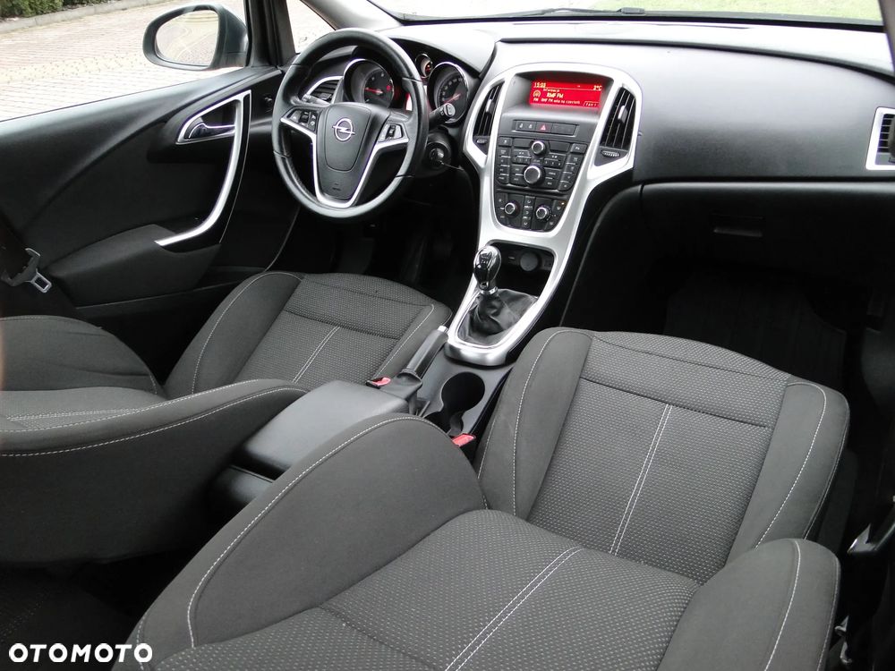 Opel Astra IV 1.7 CDTI Cosmo - 23